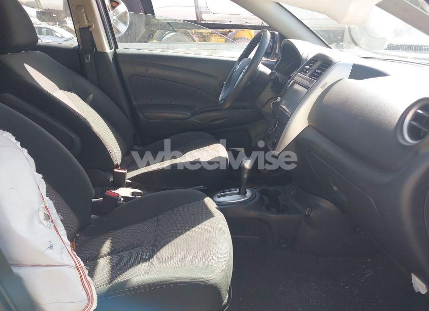 Photo 5 of 2019 Nissan Versa 1.6 SV (VIN 3N1CN7AP9KL853119)