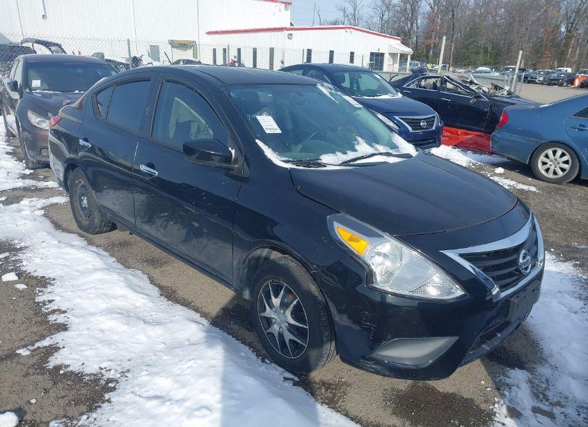 2019 Nissan Versa 1.6 SV (VIN 3N1CN7AP9KL862998) main photo