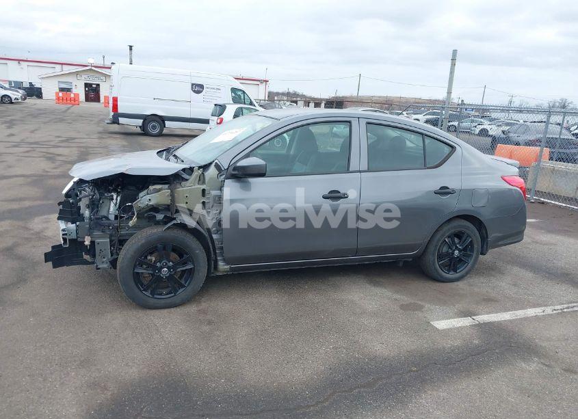 Photo 14 of 2019 Nissan Versa 1.6 S+ (VIN 3N1CN7AP9KL875881)