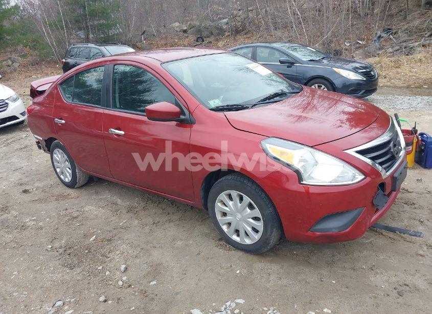 2019 Nissan Versa 1.6 SV (VIN 3N1CN7AP9KL878327) main photo