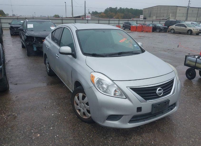 2012 Nissan Versa 1.6 SV (VIN 3N1CN7APXCL828909) main photo