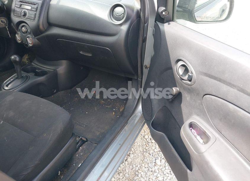 Photo 5 of 2012 Nissan Versa 1.6 S (VIN 3N1CN7APXCL842759)