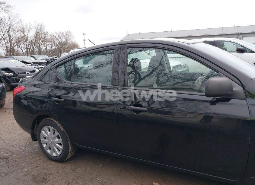 Photo 13 of 2012 Nissan Versa 1.6 S (VIN 3N1CN7APXCL855544)