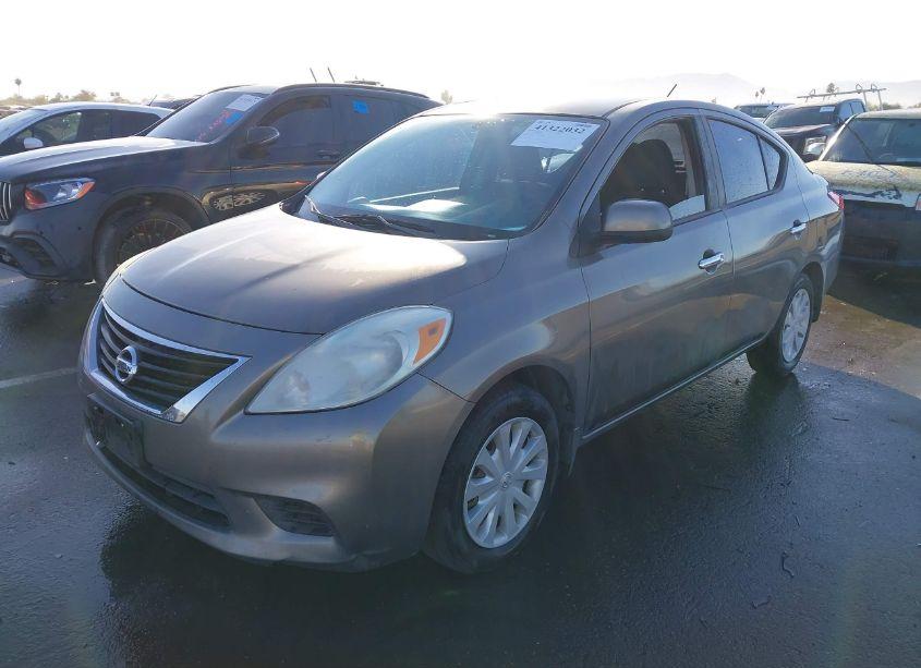 Photo 2 of 2012 Nissan Versa 1.6 SV (VIN 3N1CN7APXCL910221)
