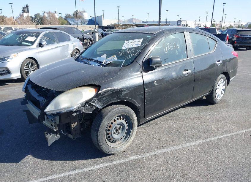 Photo 2 of 2013 Nissan Versa 1.6 SV (VIN 3N1CN7APXDL874984)
