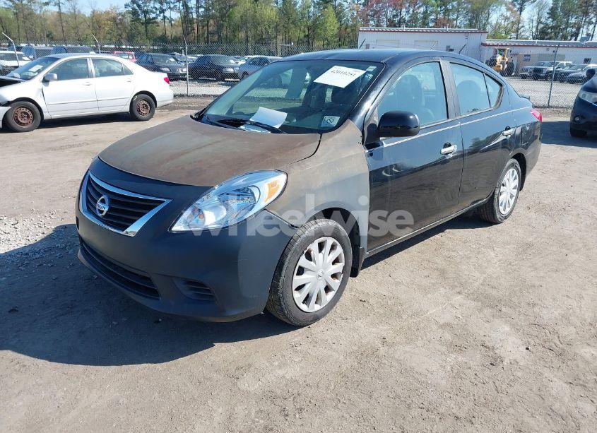 Photo 2 of 2013 Nissan Versa 1.6 SV (VIN 3N1CN7APXDL877402)