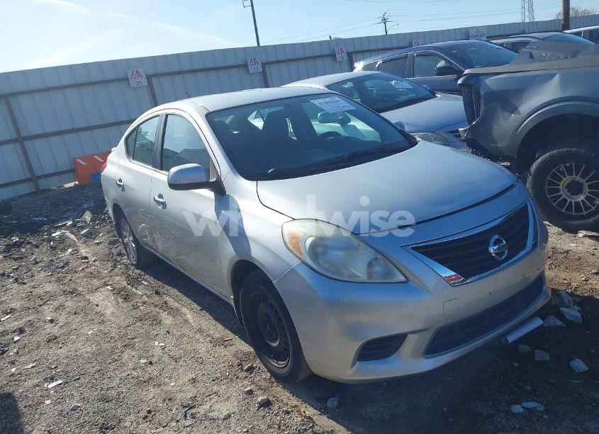 2013 Nissan Versa 1.6 SV (VIN 3N1CN7APXDL878551) main photo