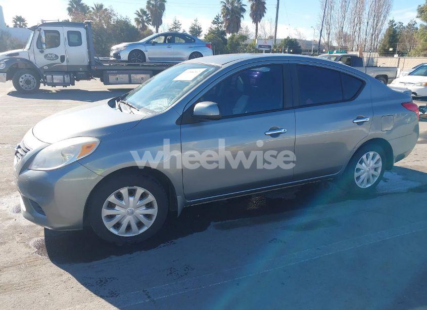 Photo 2 of 2013 Nissan Versa 1.6 SV (VIN 3N1CN7APXDL878923)