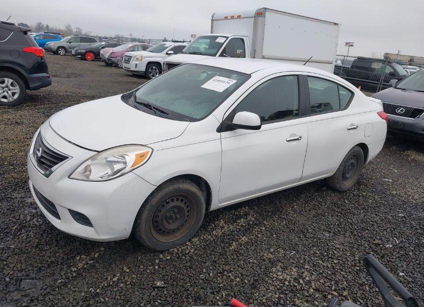 Photo 2 of 2013 Nissan Versa 1.6 SV (VIN 3N1CN7APXDL881238)