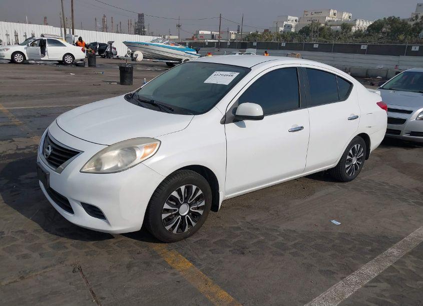 Photo 2 of 2013 Nissan Versa 1.6 SV (VIN 3N1CN7APXDL886035)