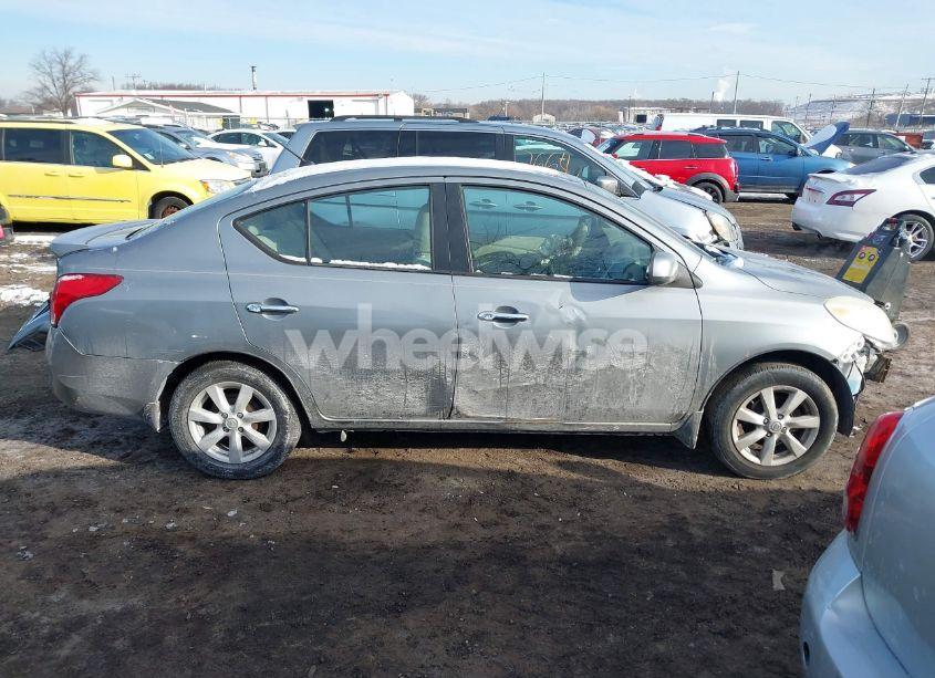 Photo 13 of 2013 Nissan Versa 1.6 SL (VIN 3N1CN7APXDL892112)