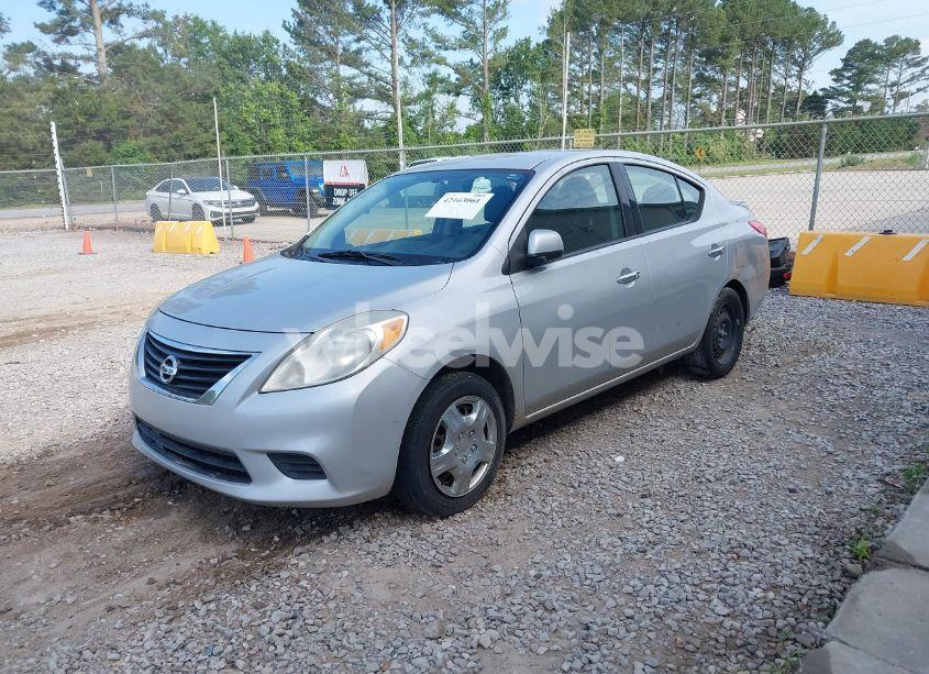 Photo 2 of 2014 Nissan Versa 1.6 S/1.6 S+/1.6 SL/1.6 SV (VIN 3N1CN7APXEK453063)