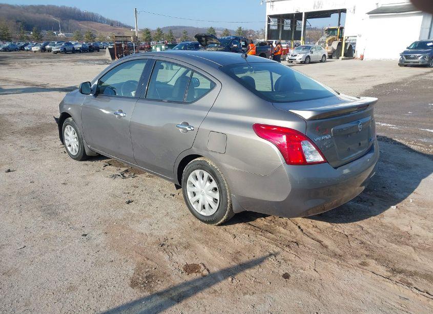 Photo 3 of 2014 Nissan Versa 1.6 S/1.6 S+/1.6 SL/1.6 SV (VIN 3N1CN7APXEK464211)