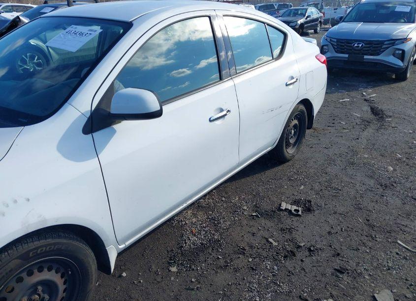 Photo 6 of 2014 Nissan Versa 1.6 SV (VIN 3N1CN7APXEL816648)