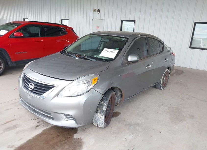 Photo 2 of 2014 Nissan Versa 1.6 SV (VIN 3N1CN7APXEL829125)
