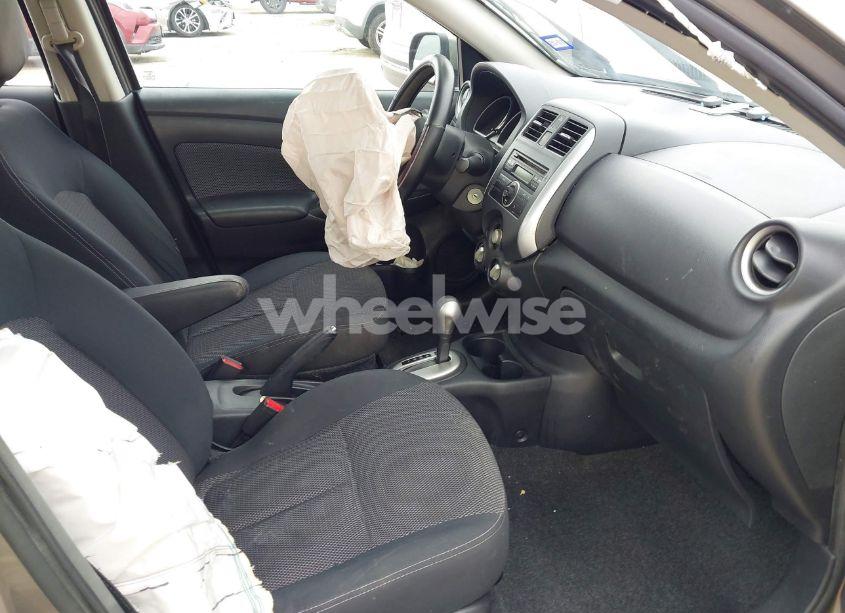 Photo 5 of 2014 Nissan Versa 1.6 SV (VIN 3N1CN7APXEL837340)