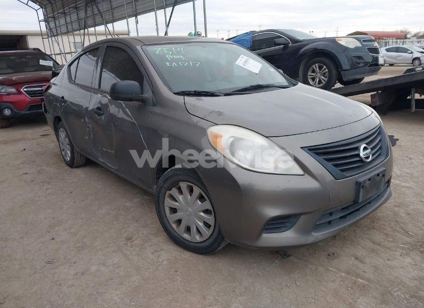 2014 Nissan Versa 1.6 S+ (VIN 3N1CN7APXEL860455) main photo