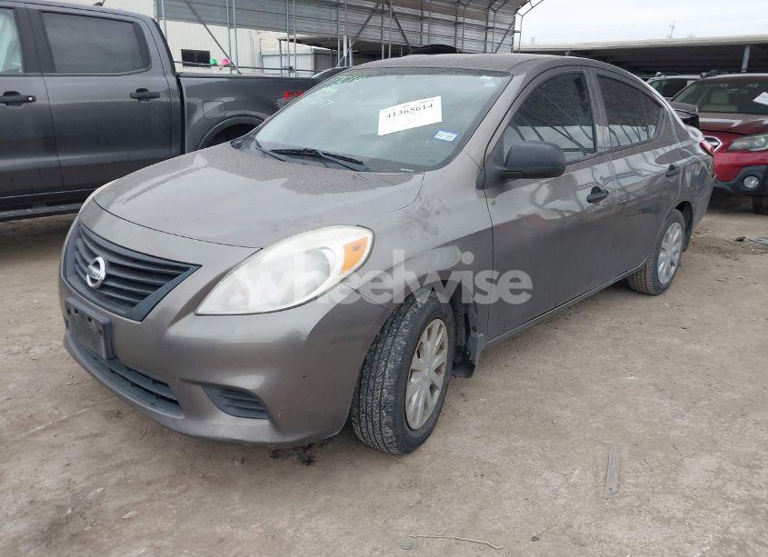 Photo 2 of 2014 Nissan Versa 1.6 S+ (VIN 3N1CN7APXEL860455)