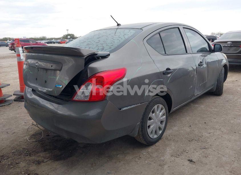 Photo 4 of 2014 Nissan Versa 1.6 S+ (VIN 3N1CN7APXEL860455)