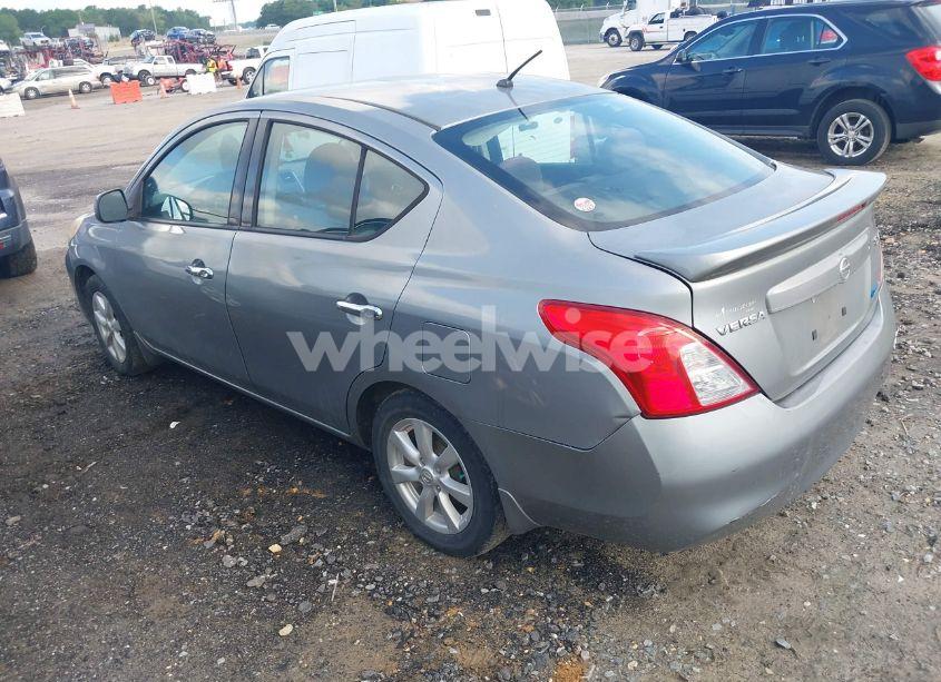 Photo 3 of 2014 Nissan Versa 1.6 SV (VIN 3N1CN7APXEL862867)
