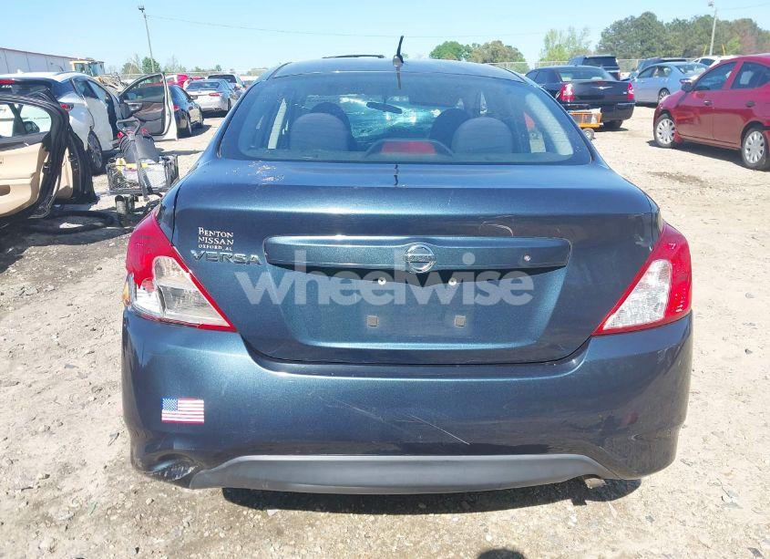 Photo 17 of 2015 Nissan Versa 1.6 S (VIN 3N1CN7APXFL813704)