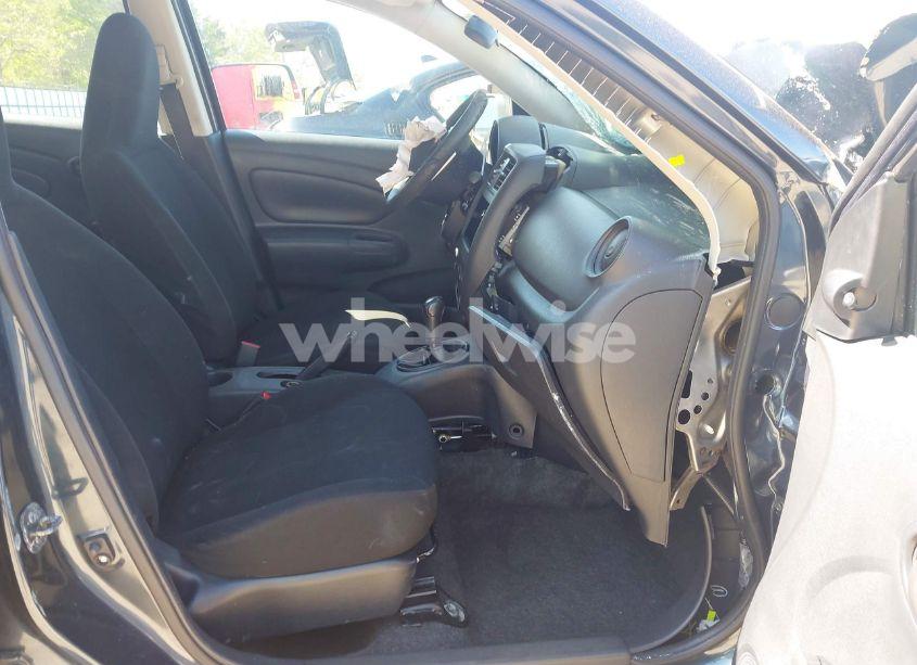 Photo 5 of 2015 Nissan Versa 1.6 S (VIN 3N1CN7APXFL813704)