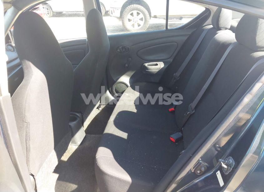 Photo 8 of 2015 Nissan Versa 1.6 S (VIN 3N1CN7APXFL813704)