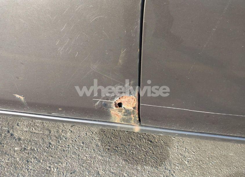 Photo 5 of 2015 Nissan Versa 1.6 S/1.6 S+/1.6 SL/1.6 SV (VIN 3N1CN7APXFL816683)