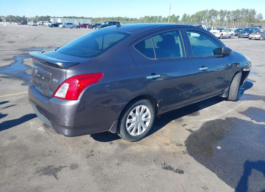 Photo 4 of 2015 Nissan Versa 1.6 SV (VIN 3N1CN7APXFL818420)