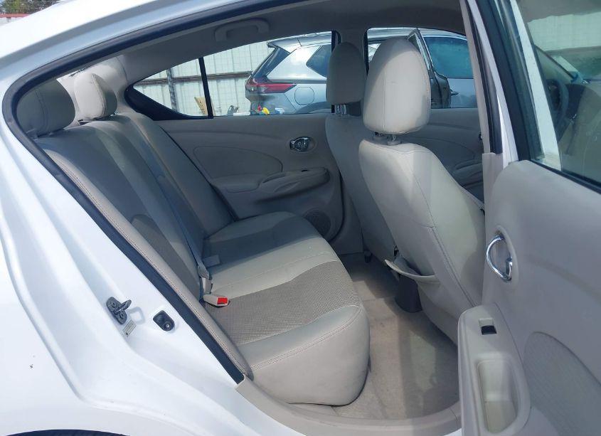 Photo 8 of 2015 Nissan Versa 1.6 SL (VIN 3N1CN7APXFL821866)