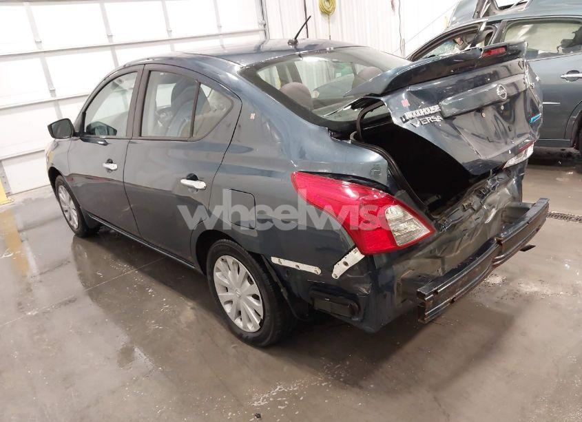 Photo 3 of 2015 Nissan Versa 1.6 SV (VIN 3N1CN7APXFL823648)