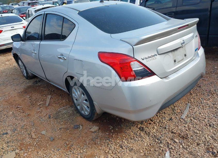 Photo 3 of 2015 Nissan Versa 1.6 SV (VIN 3N1CN7APXFL831393)