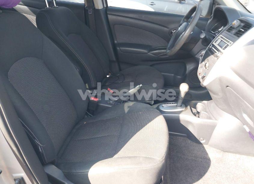 Photo 5 of 2015 Nissan Versa 1.6 SV (VIN 3N1CN7APXFL831393)