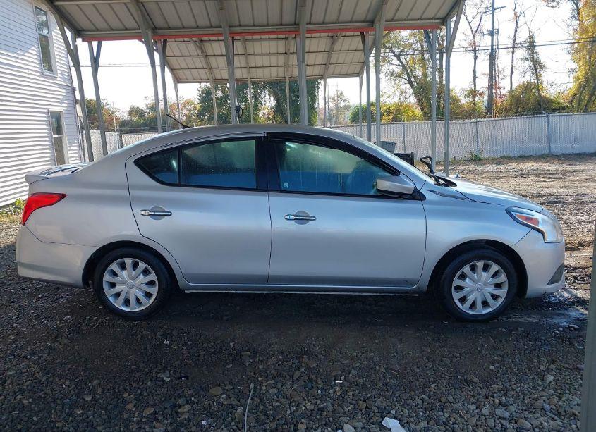 Photo 13 of 2015 Nissan Versa 1.6 SV (VIN 3N1CN7APXFL855810)