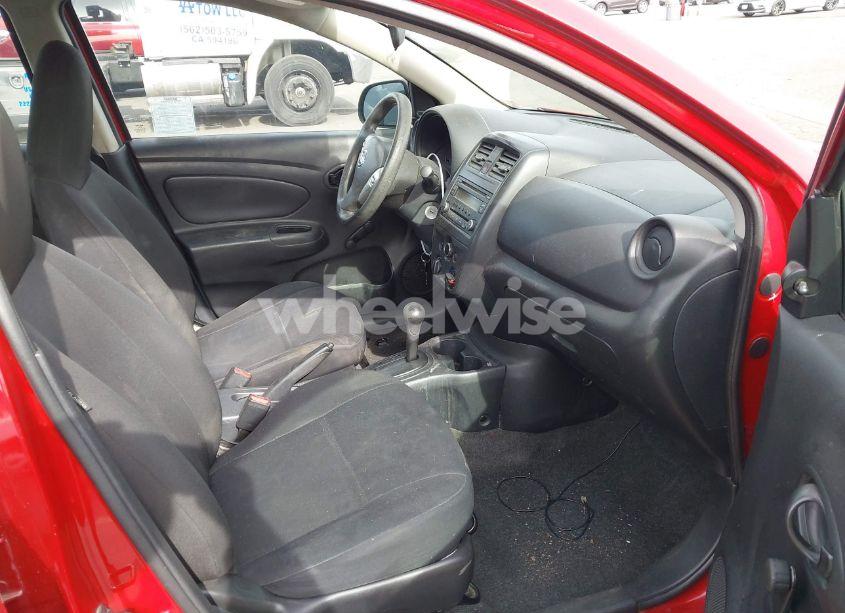 Photo 5 of 2015 Nissan Versa 1.6 S+ (VIN 3N1CN7APXFL876737)