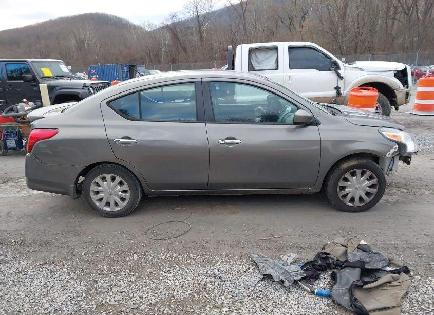 Photo 13 of 2015 Nissan Versa 1.6 SV (VIN 3N1CN7APXFL894574)