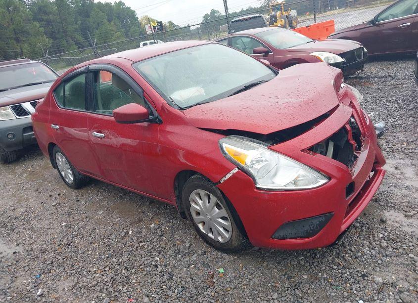 2015 Nissan Versa 1.6 SV (VIN 3N1CN7APXFL905184) main photo