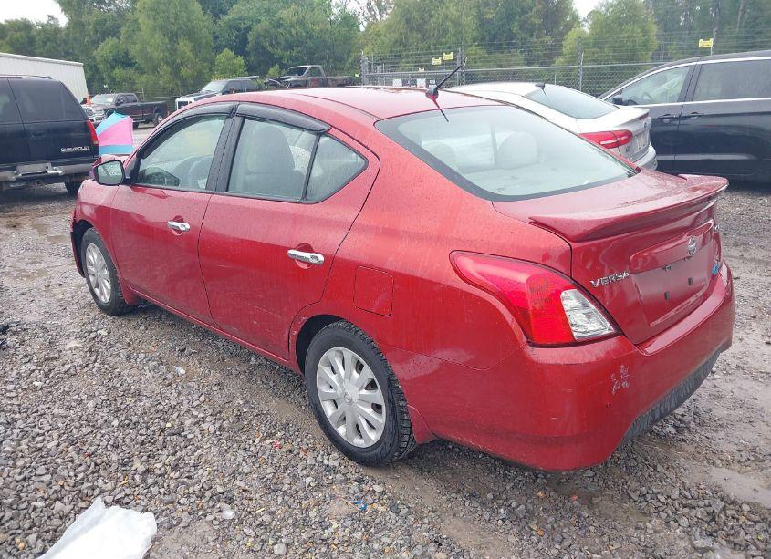 Photo 3 of 2015 Nissan Versa 1.6 SV (VIN 3N1CN7APXFL905184)