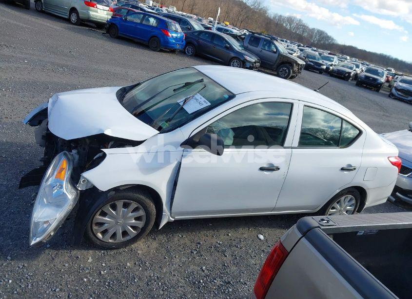 Photo 15 of 2015 Nissan Versa 1.6 S (VIN 3N1CN7APXFL920140)