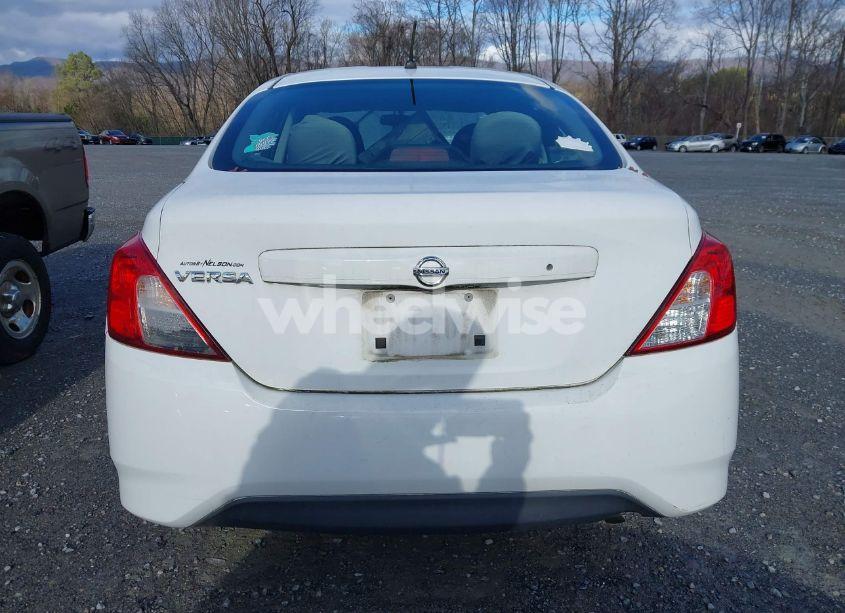 Photo 17 of 2015 Nissan Versa 1.6 S (VIN 3N1CN7APXFL920140)