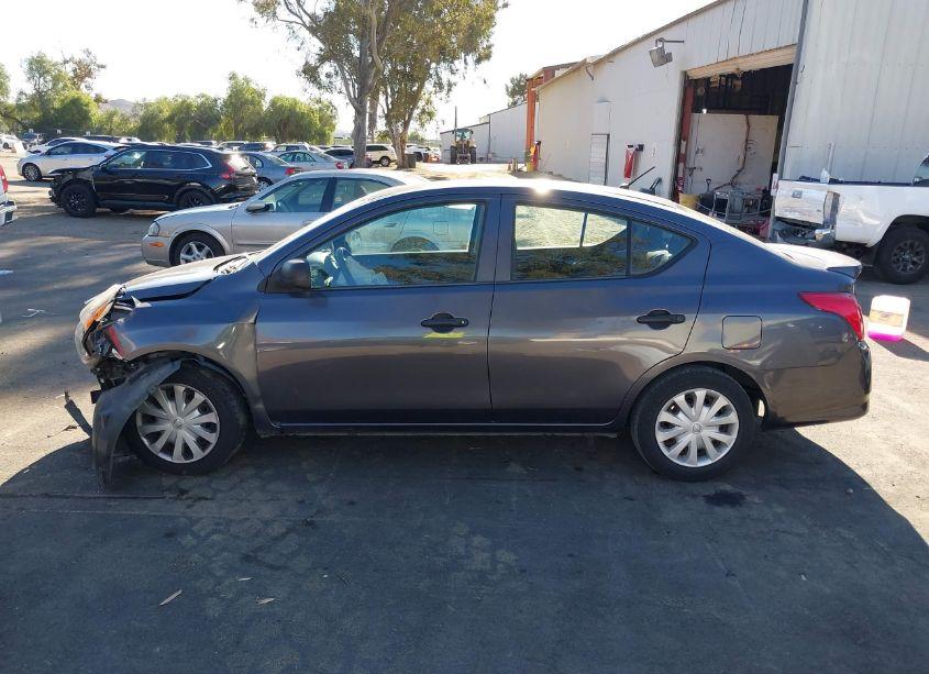 Photo 15 of 2015 Nissan Versa S/S PLUS/SV/SL (VIN 3N1CN7APXFL922020)