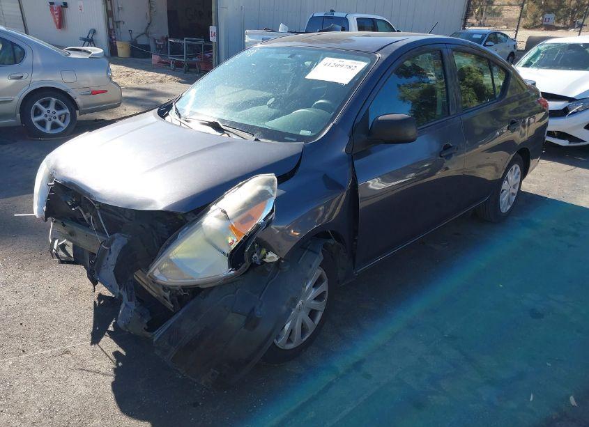 Photo 2 of 2015 Nissan Versa S/S PLUS/SV/SL (VIN 3N1CN7APXFL922020)