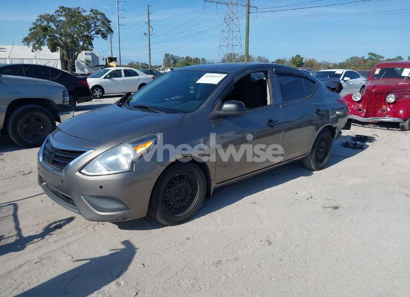 Photo 2 of 2015 Nissan Versa 1.6 S+ (VIN 3N1CN7APXFL948472)