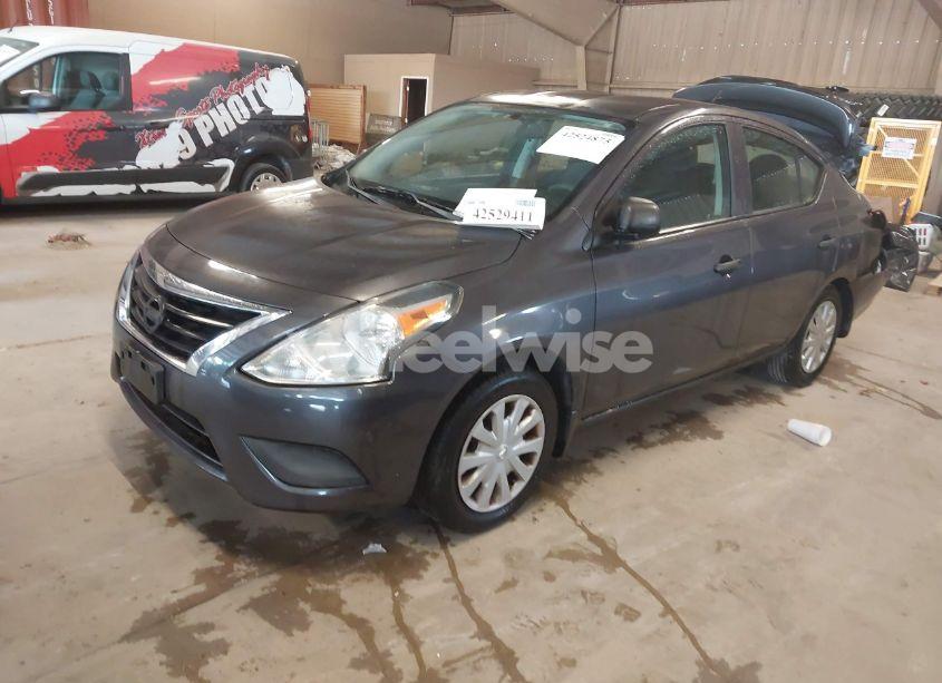 Photo 2 of 2015 Nissan Versa 1.6 S+ (VIN 3N1CN7APXFL952196)