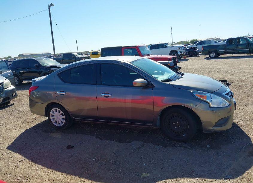Photo 13 of 2016 Nissan Versa (VIN 3N1CN7APXGL805460)