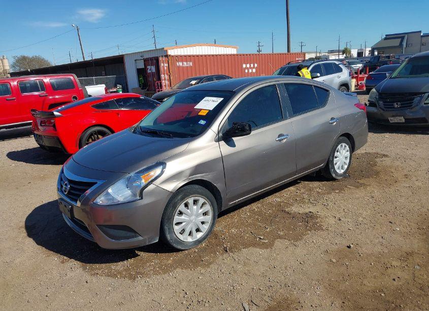 Photo 2 of 2016 Nissan Versa (VIN 3N1CN7APXGL805460)