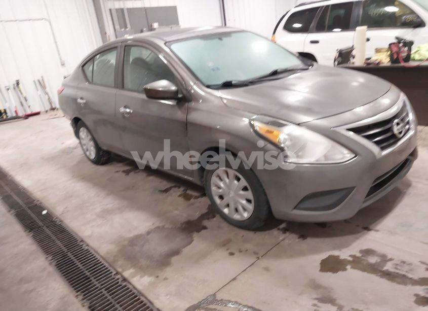 2016 Nissan Versa 1.6 S/1.6 S+/1.6 SL/1.6 SV (VIN 3N1CN7APXGL815535) main photo