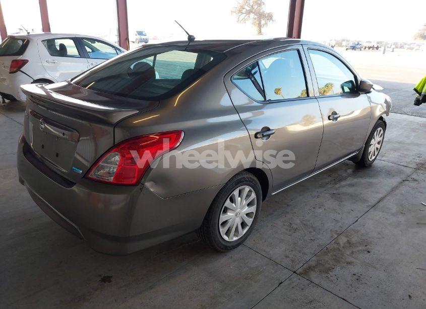 Photo 4 of 2016 Nissan Versa 1.6 S+ (VIN 3N1CN7APXGL816717)