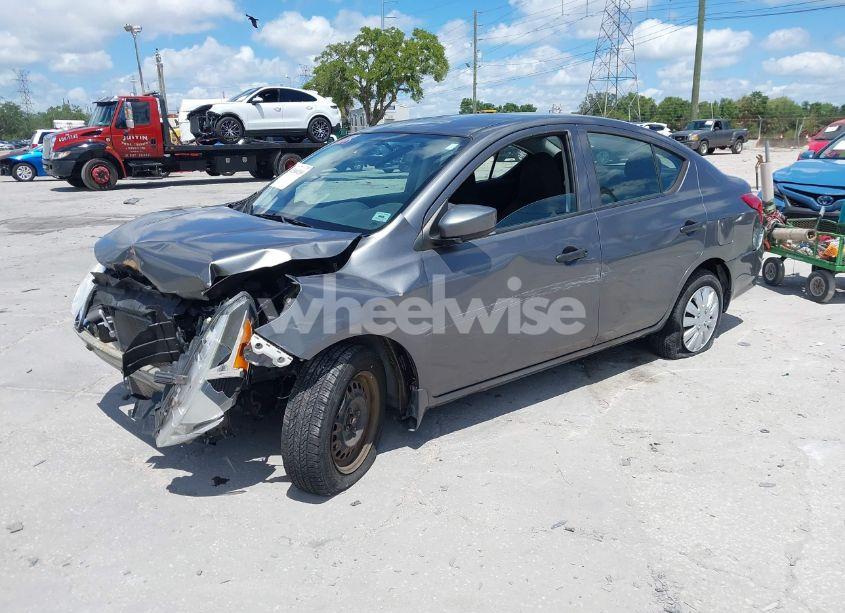 Photo 2 of 2016 Nissan Versa 1.6 S (VIN 3N1CN7APXGL834974)