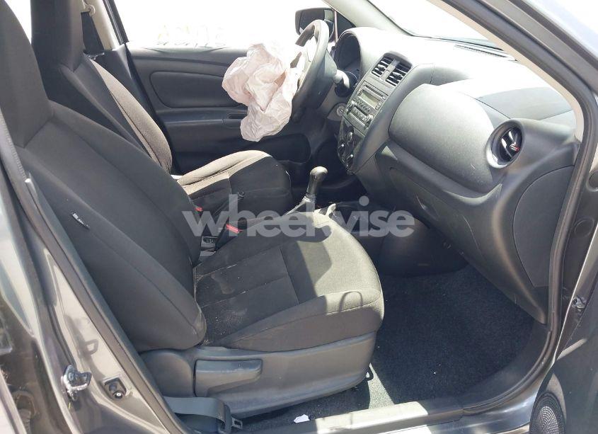 Photo 5 of 2016 Nissan Versa 1.6 S (VIN 3N1CN7APXGL834974)